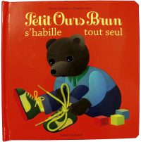 Couverture « PETIT OURS BRUN S’HABILLE TOUT SEUL »