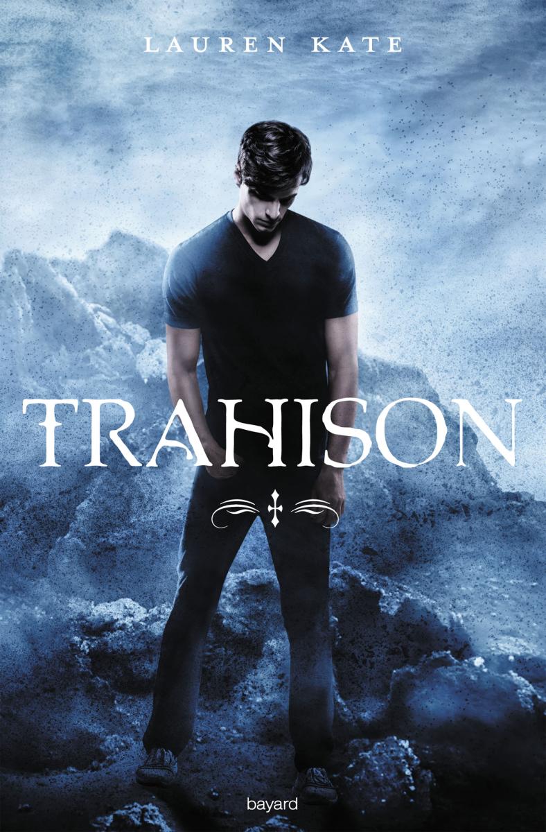 Couverture de « TRAHISONS »